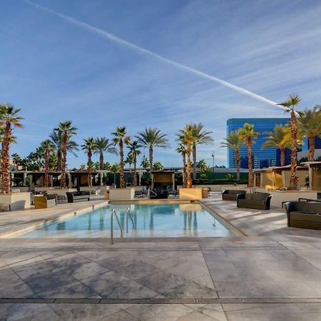 Mgm Signature-15-709 Strip View Jacuzzi Studio ลาสเวกัส ภายนอก รูปภาพ