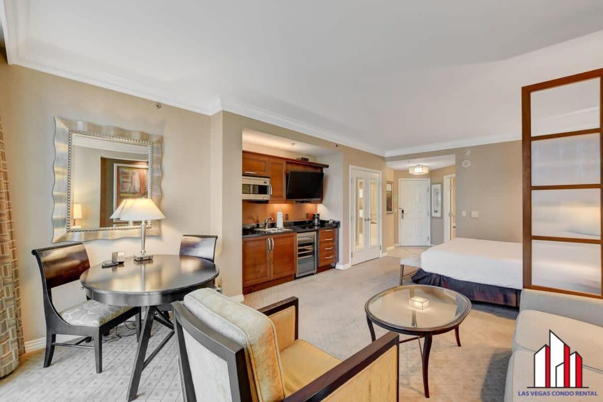Mgm Signature-15-709 Strip View Jacuzzi Studio ลาสเวกัส ภายนอก รูปภาพ