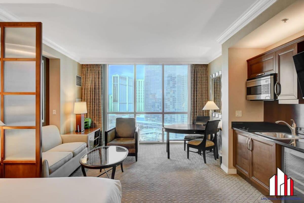 Mgm Signature-15-709 Strip View Jacuzzi Studio ลาสเวกัส ภายนอก รูปภาพ