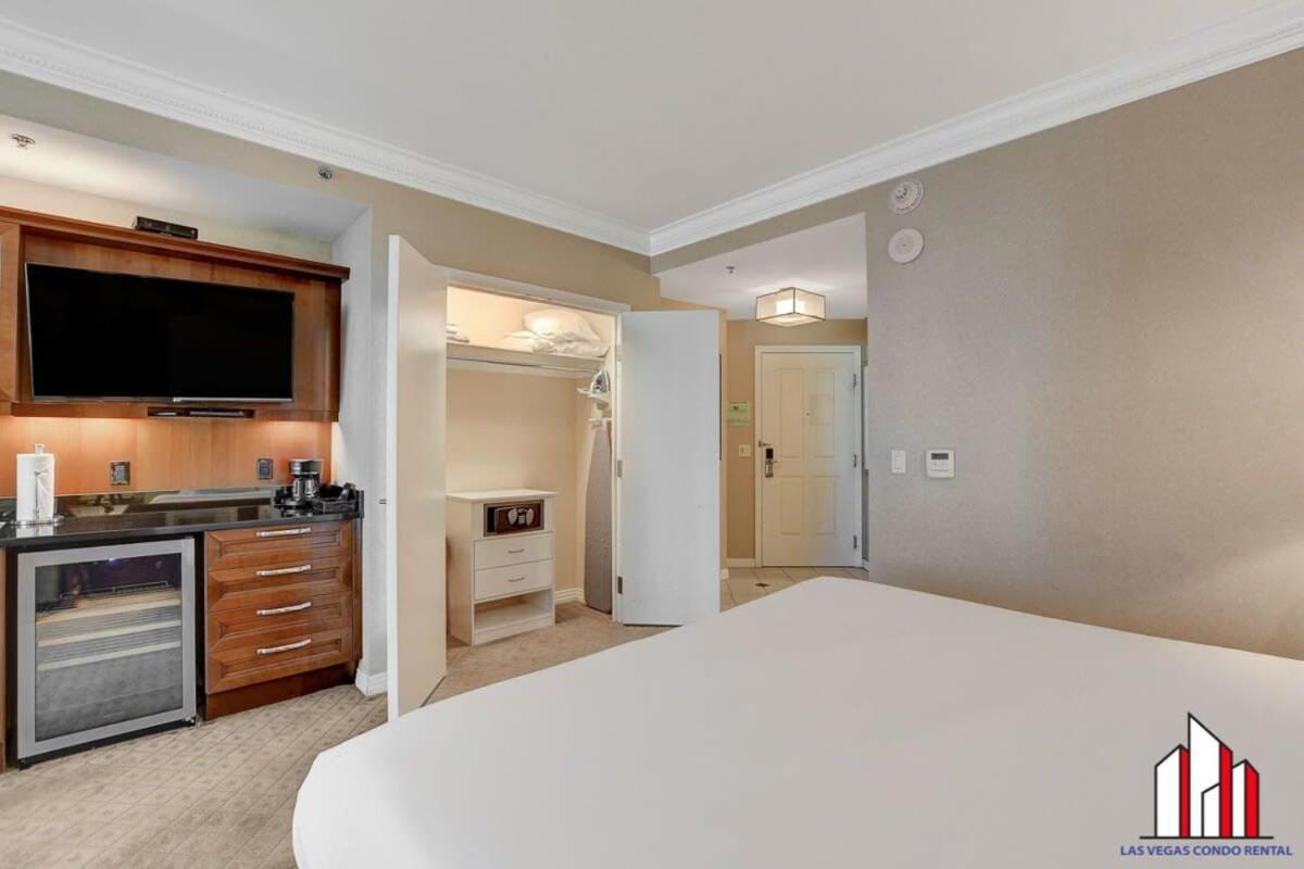 Mgm Signature-15-709 Strip View Jacuzzi Studio ลาสเวกัส ภายนอก รูปภาพ
