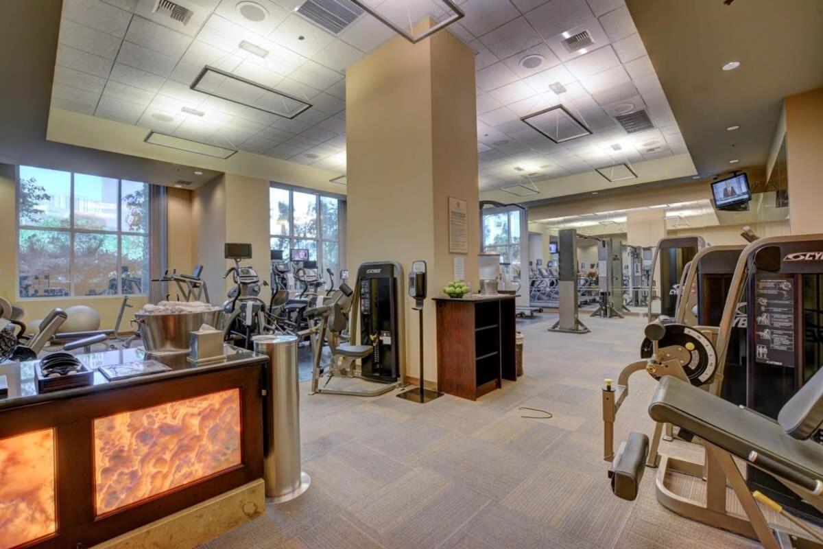Mgm Signature-15-709 Strip View Jacuzzi Studio ลาสเวกัส ภายนอก รูปภาพ